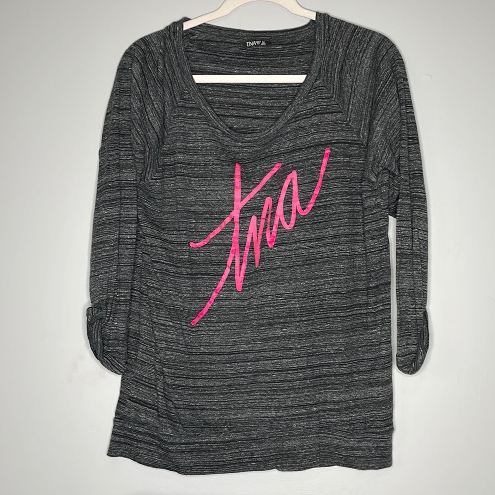 TNA Aritzia 3/4 Sleeve Tee Shirt